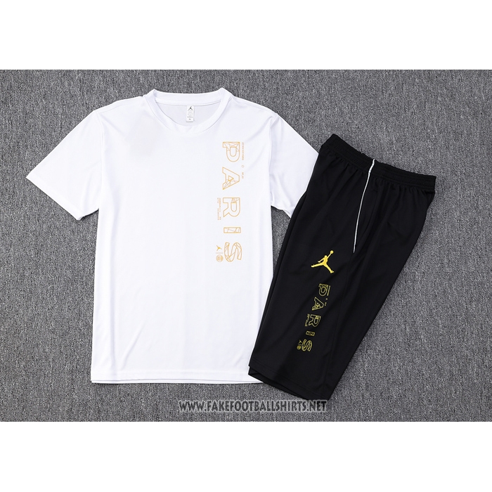 Tracksuit
 Paris Saint-Germain Jordan Short Sleeve
 2023-2024 White
 - Shorts
